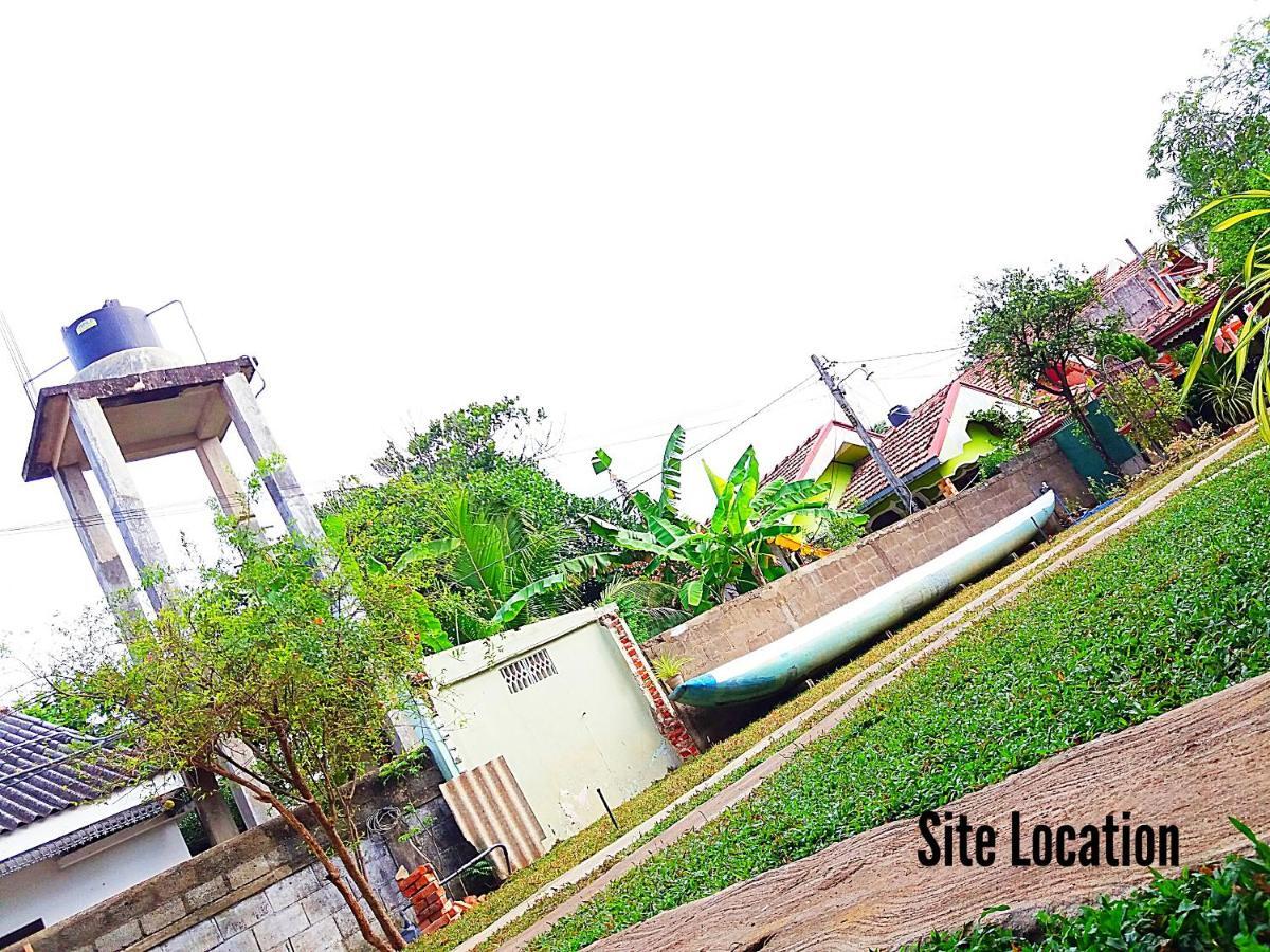 A&B Resort Negombo Kudapaduwa Quarto foto